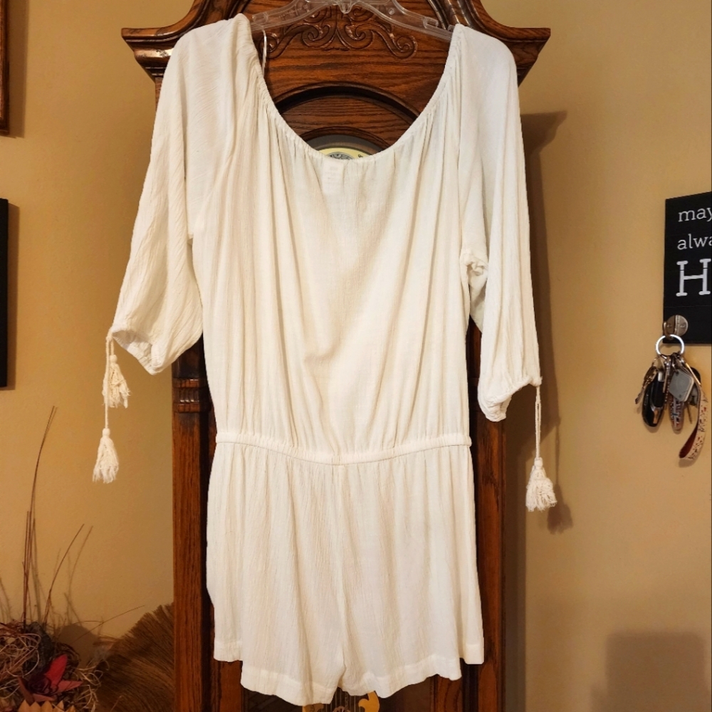 L*SPACE Women's 3/4 Sleeve Romper - Picture 6 of 12